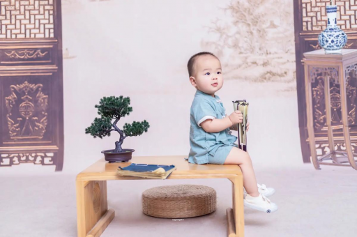 德清可爱的企鹅宝宝